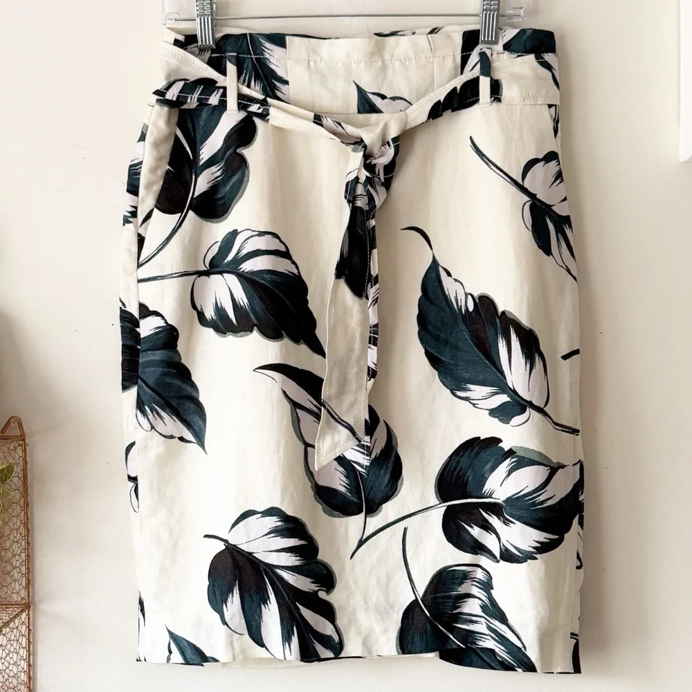 Ann Taylor Ivory Teal Leaves Linen Blend Tie Waist Pencil Skirt Size 8 Petite - Picture 2 of 16